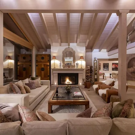 Apartment Charm: Cozy Up In A High-altitude Kitzbuhel